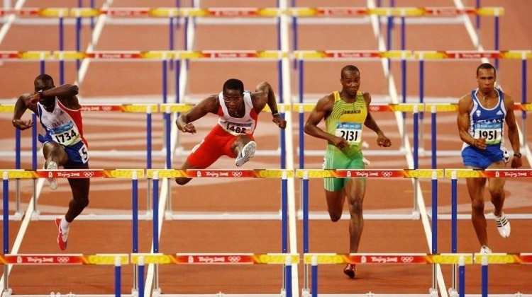 U15联赛15天内踢7场，英超代表：这种踢法，风险大于回报